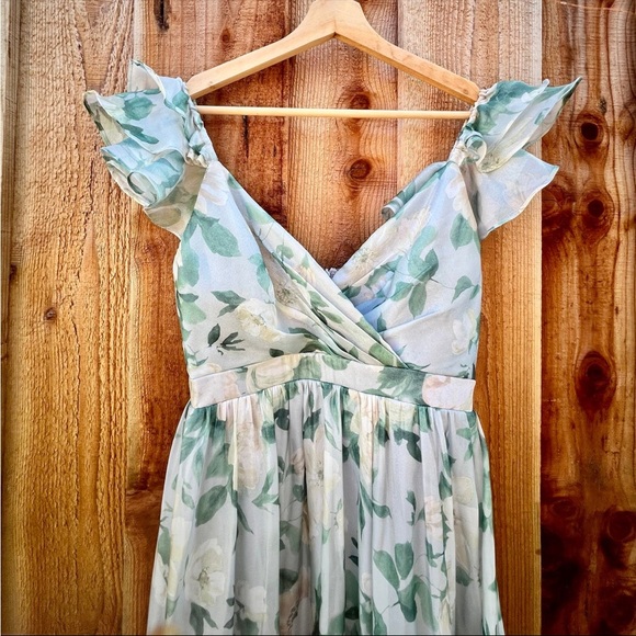 Light Blue and Sage Green Floral Ruffled Sleeve Chiffon Maxi Dress 🌿 - Picture 4 of 10